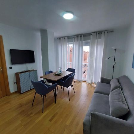Plaza Del Ayuntamiento Con Parking Pondos Apartment Linares  Ngoại thất bức ảnh